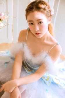 把娇妻借给朋友泄欲4